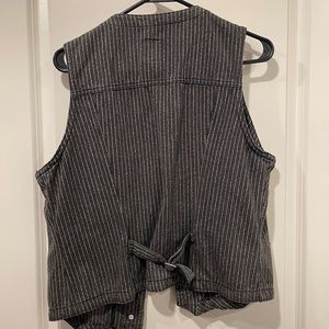 90’s Vintage GAP pinstriped vest L